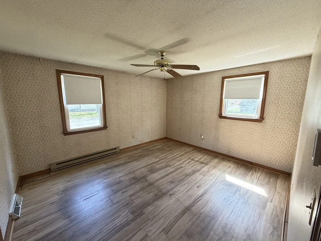 Photo of 19 Arnold Ln
