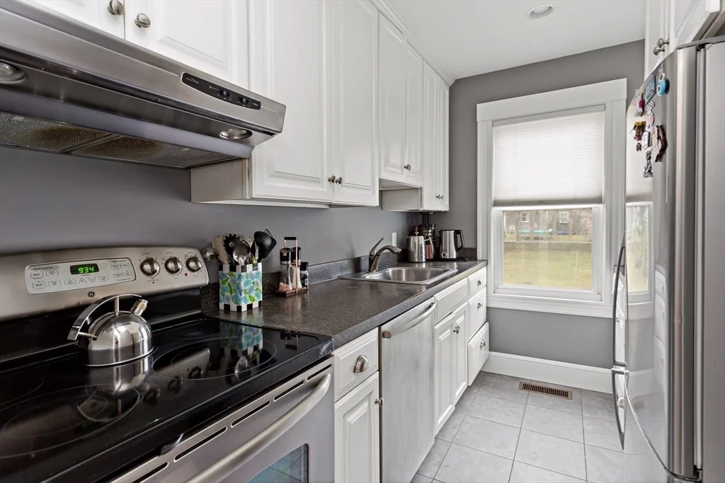 Photo of 83 Davis Straits