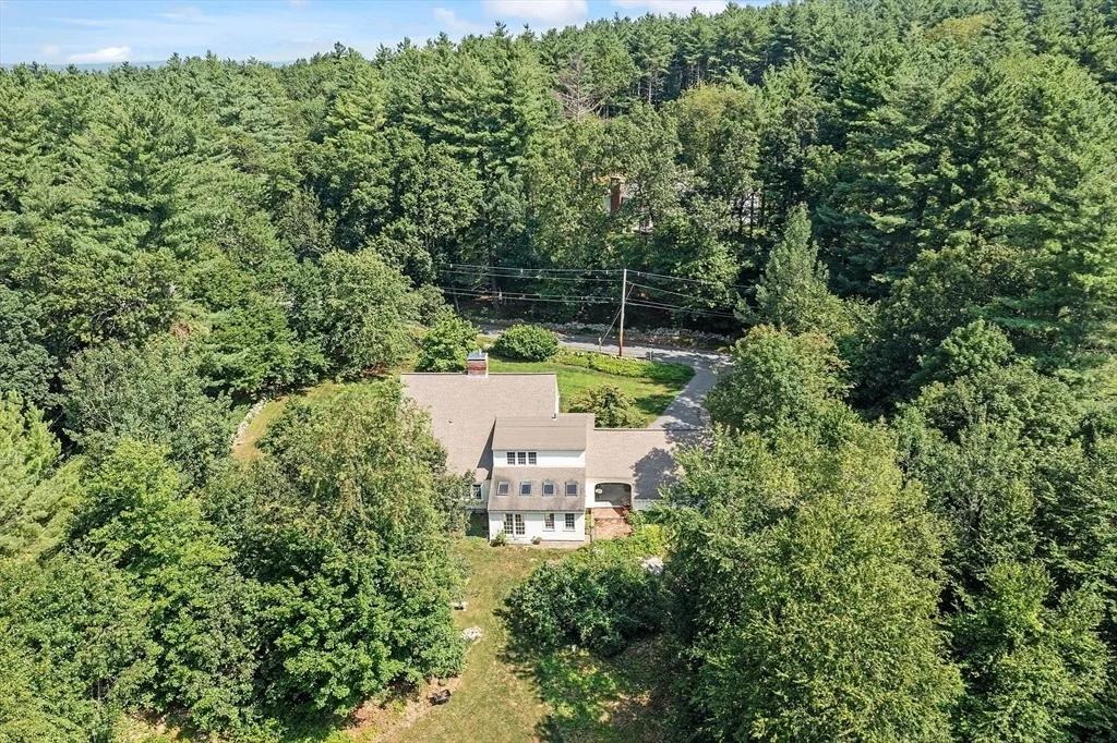Photo of 159 West Bare Hill Rd