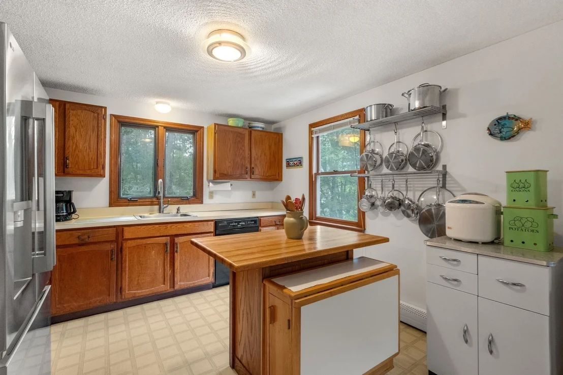Photo of 12 Eldridge Street Ext