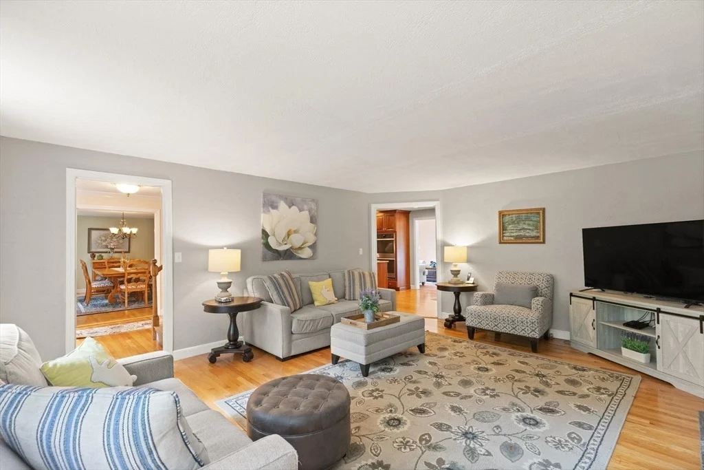 Photo of 210 Abbott