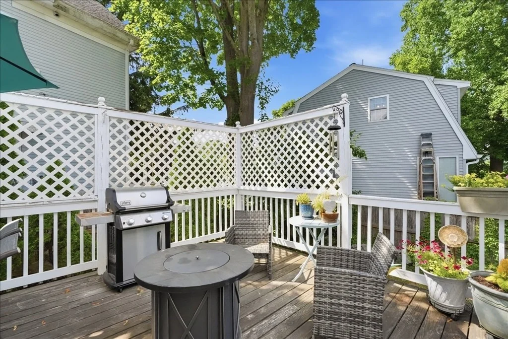 Photo of 113 Temple St