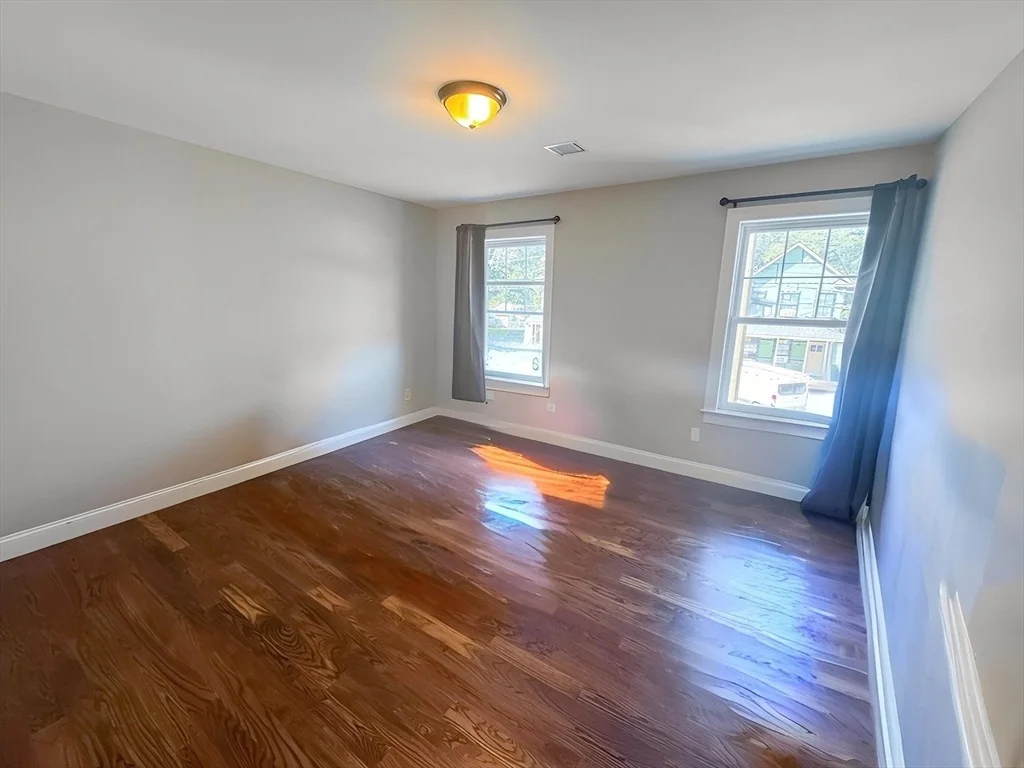 Photo of 36 Landy Ave