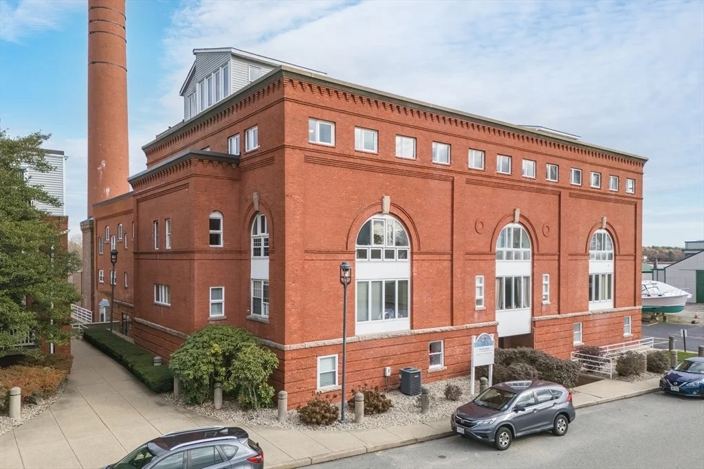 Photo of Unit 38 at 45 Main St