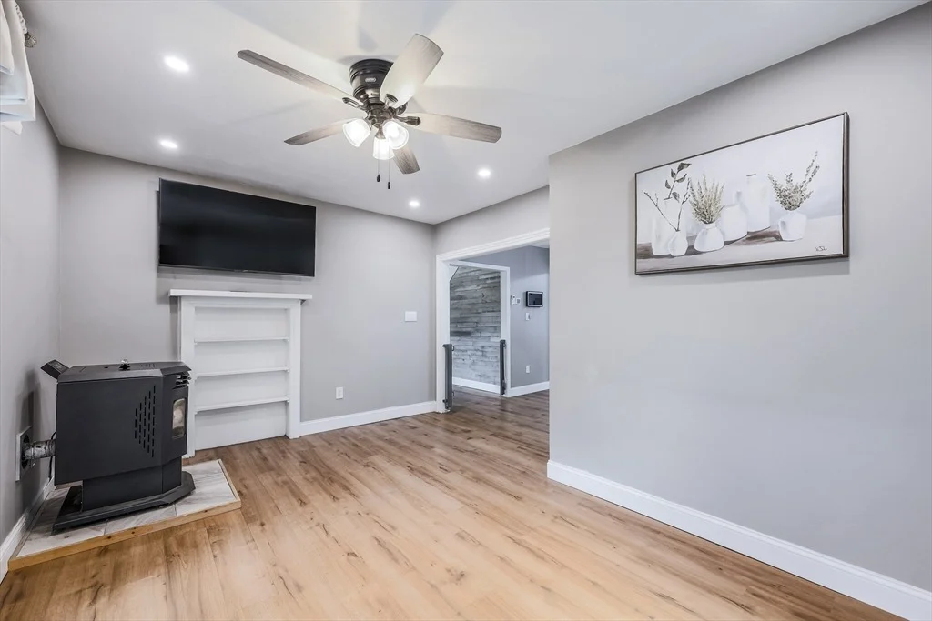 Photo of 29 May St