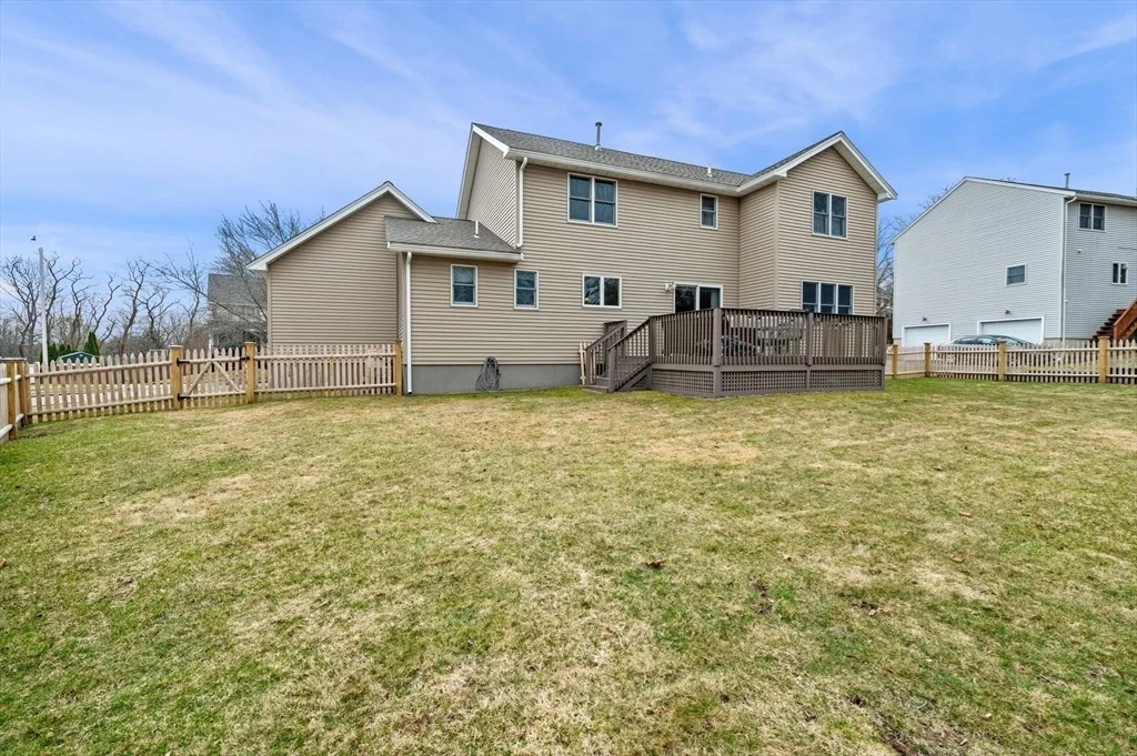 Photo of 7 Hilltop Drive