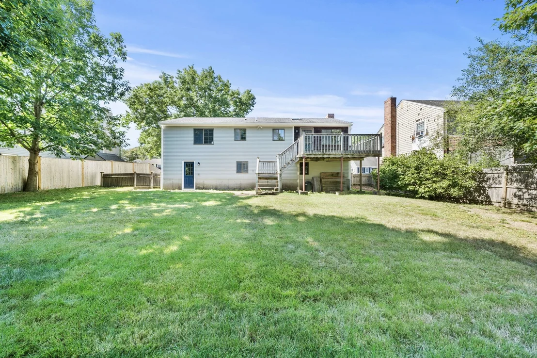 Photo of 95 Standish Rd