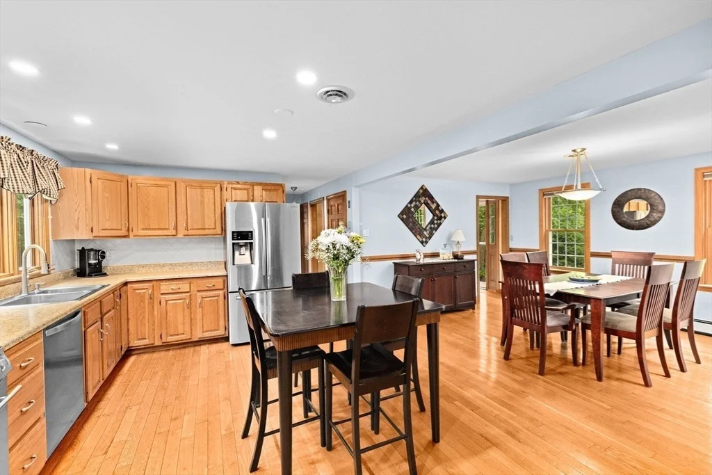 Photo of 109 Thayer Dr