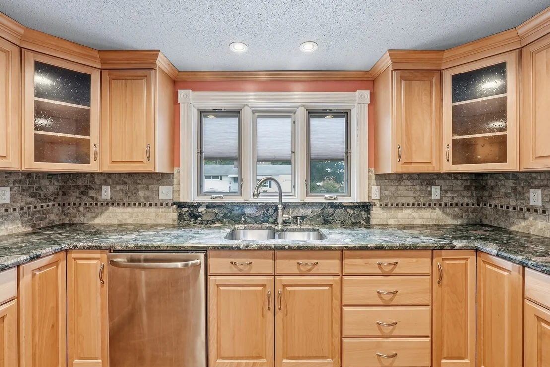 Photo of 36 Crescent Dr