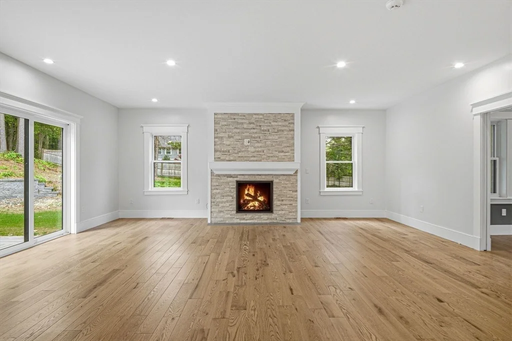Photo of 33 Pine Street