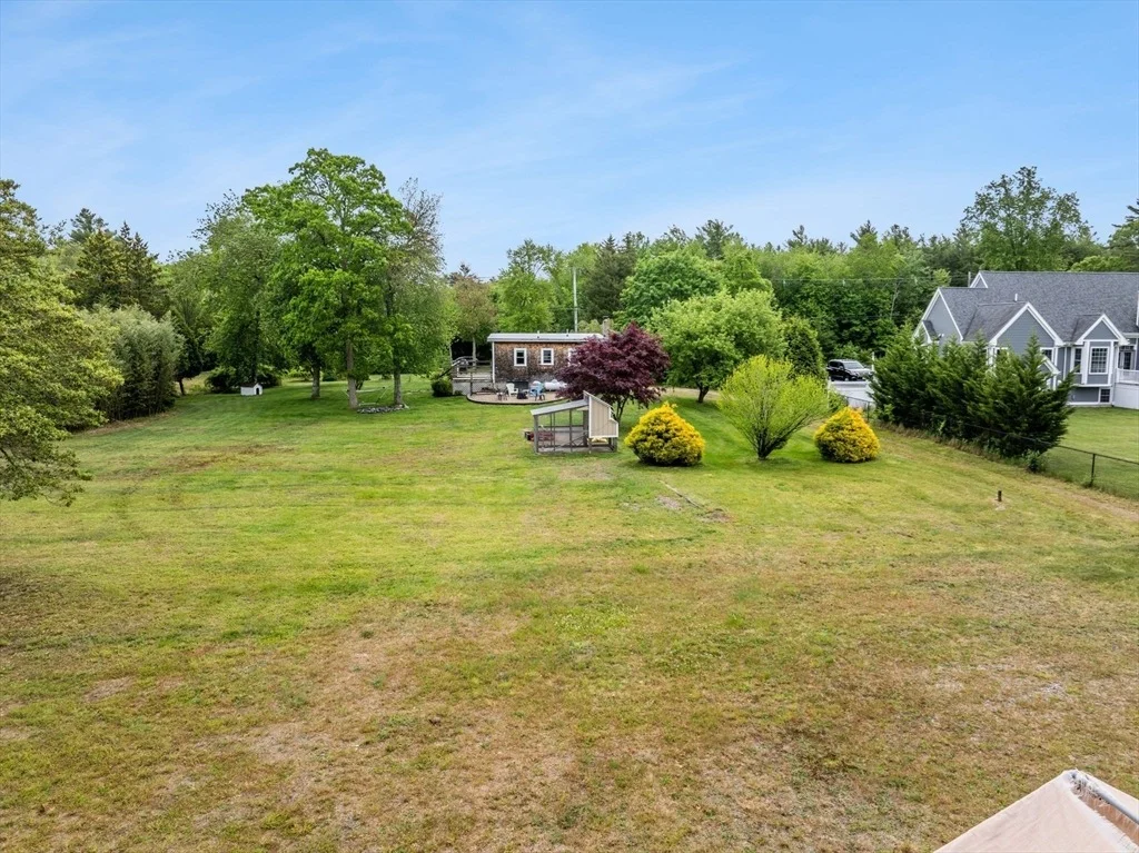 Photo of 301 County Rd
