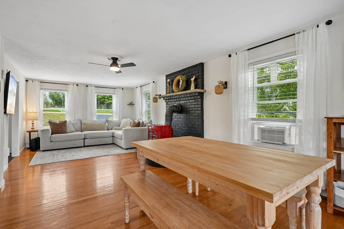 Photo of 25 Piasta Rd