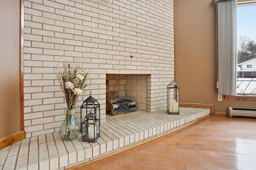 Photo of 80 Elizabeth Dr