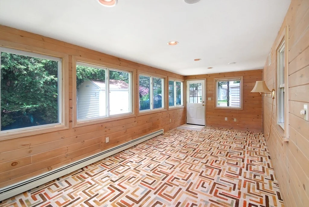 Photo of 12 Reo Rd