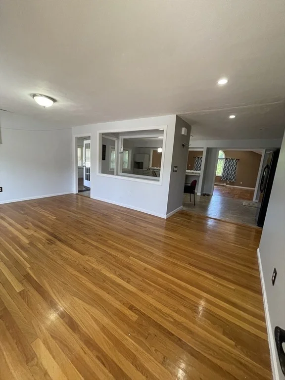 Photo of 55 Barbara Ave