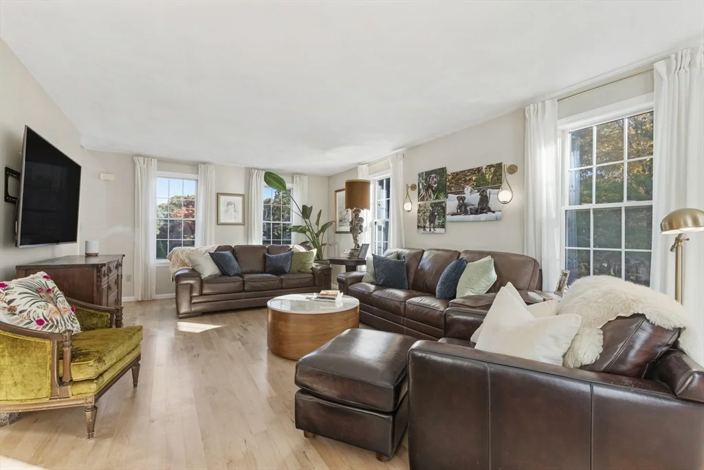 Photo of 45 Douglas Hill Way