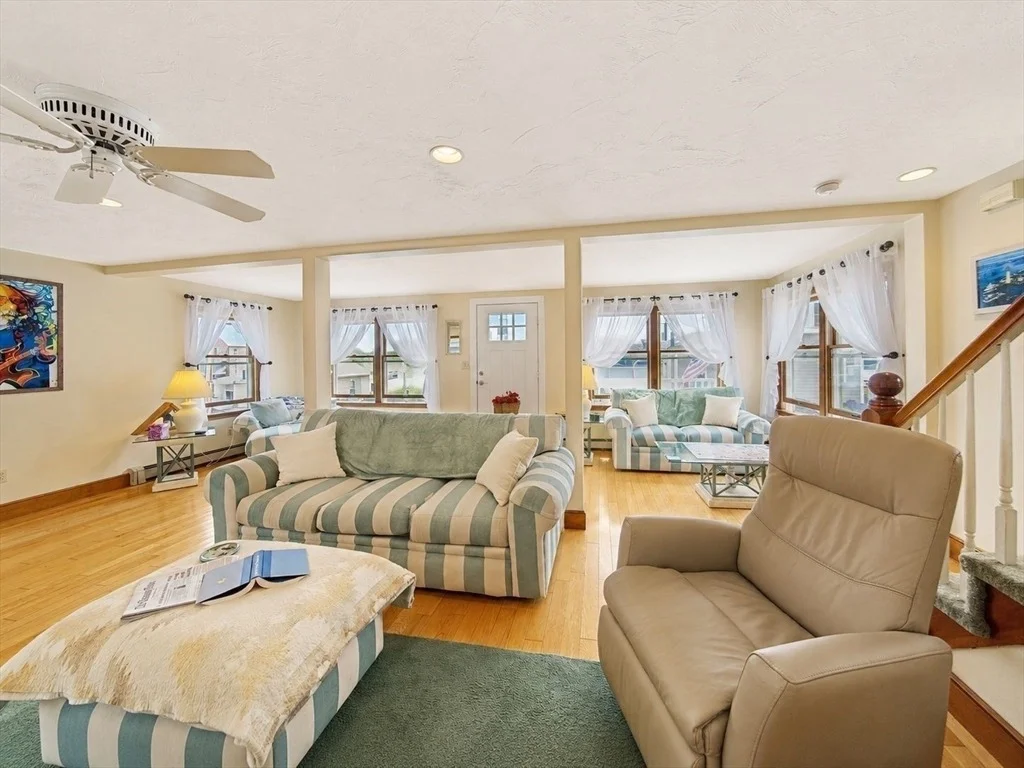 Photo of 36 Hampton Circle