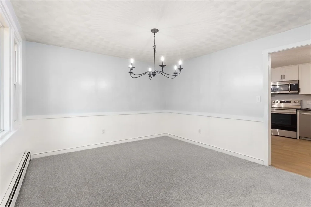 Photo of 28 Colonial Way