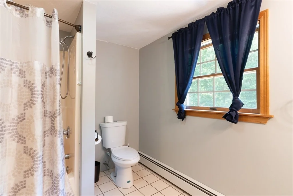 Photo of 1 Barefoot Ln