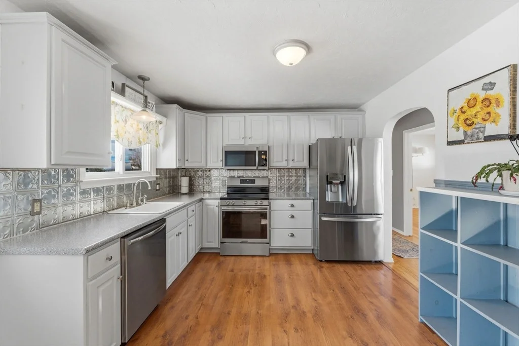Photo of 93 Blue Bell Rd