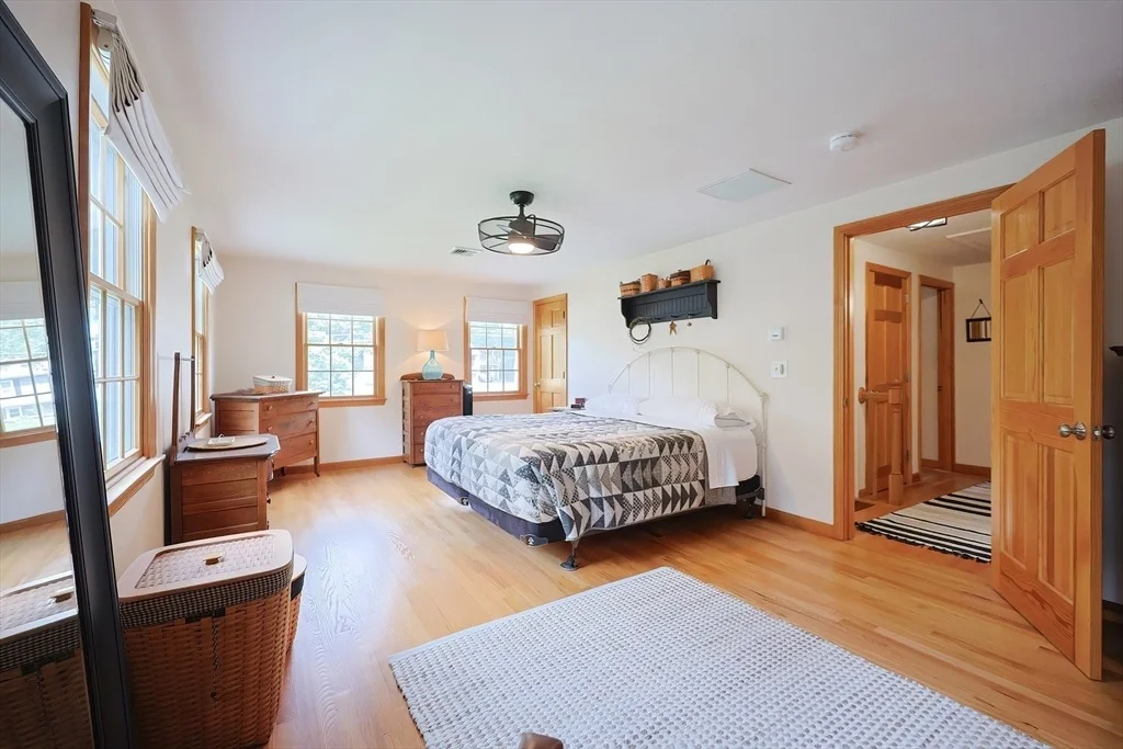 Photo of 804 County St