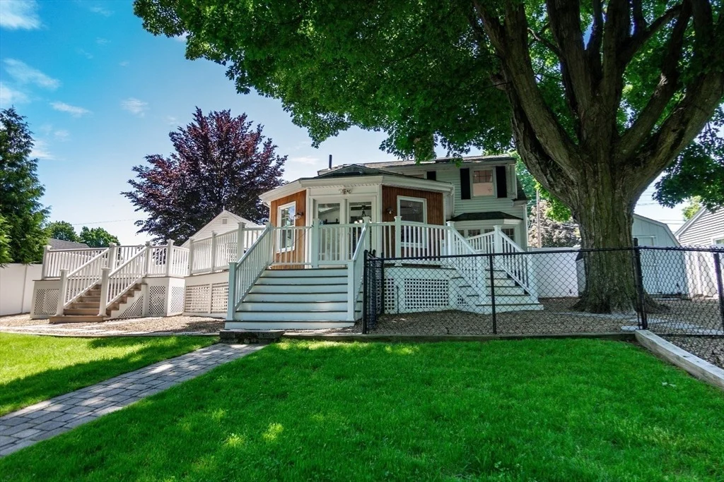 Photo of 74 Rose Hill Way