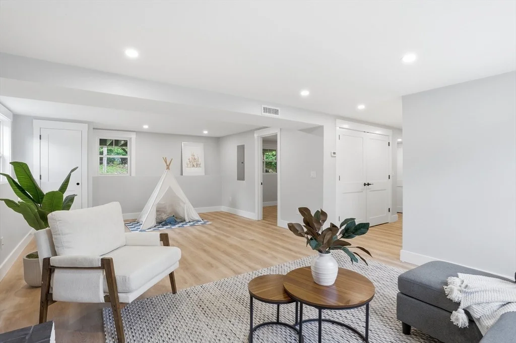Photo of 11 Bromfield Road