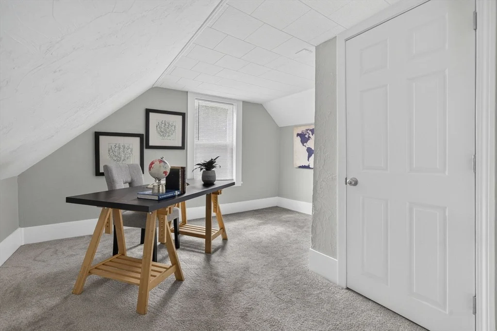 Photo of 70 Juniper St