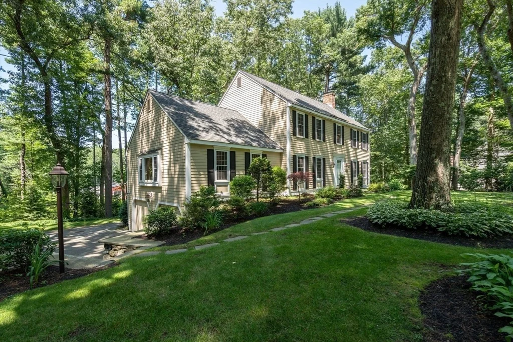 Photo of 40 Shadow Oak