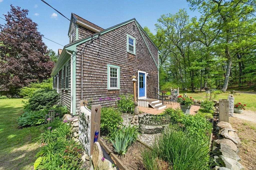 Photo of 55 Lake Rd