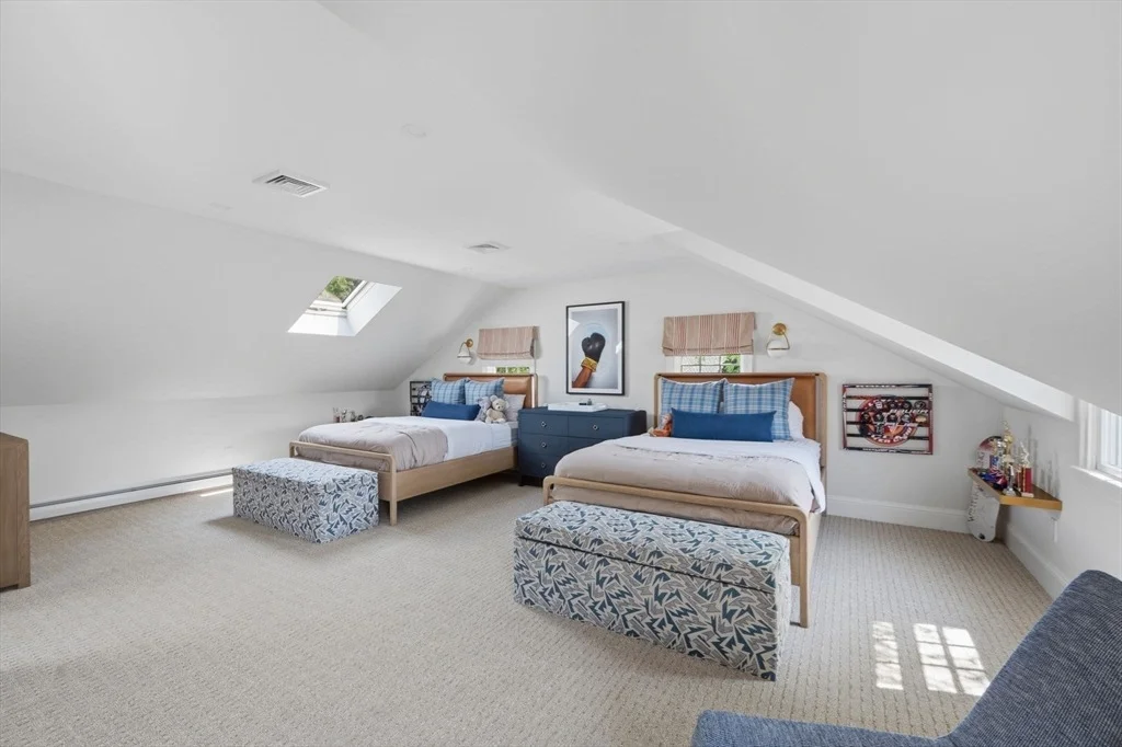 Photo of 8 Maryknoll Drive