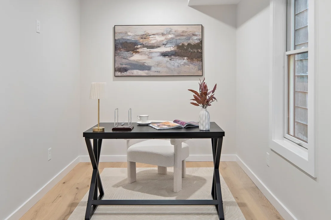 Photo of Unit 3 at 46 Everett Street