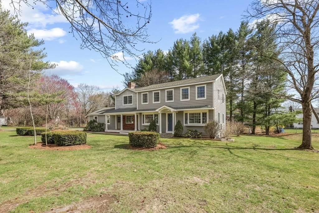 Photo of 9 Metacomet Road