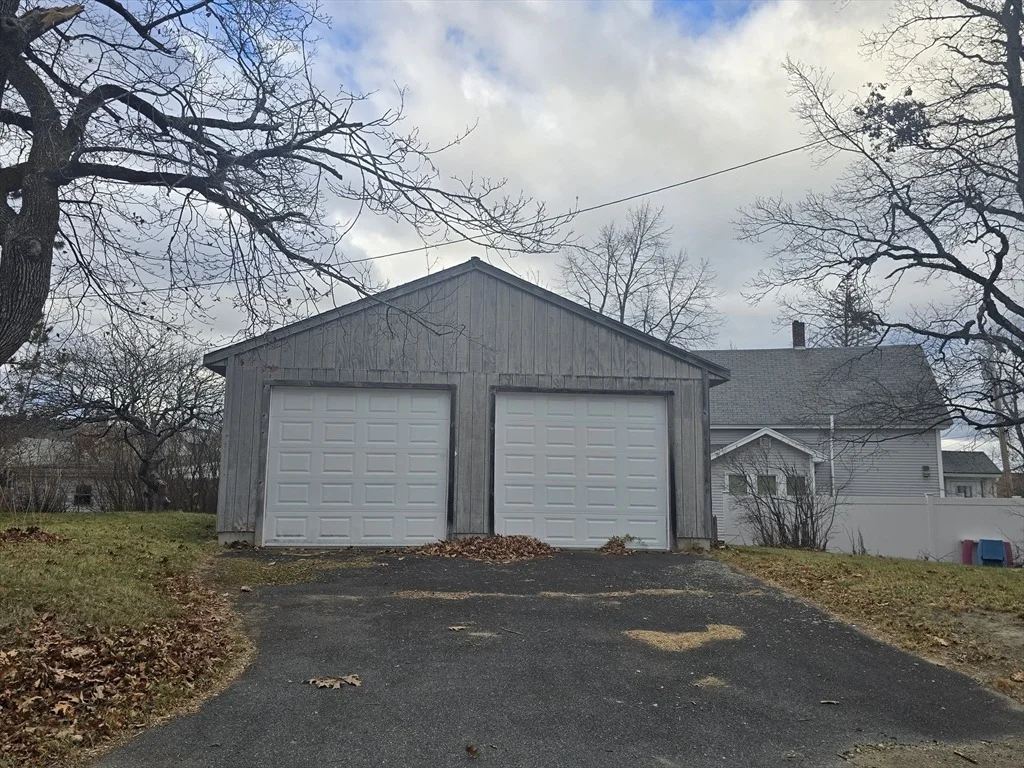 Photo of 182 Harrison St