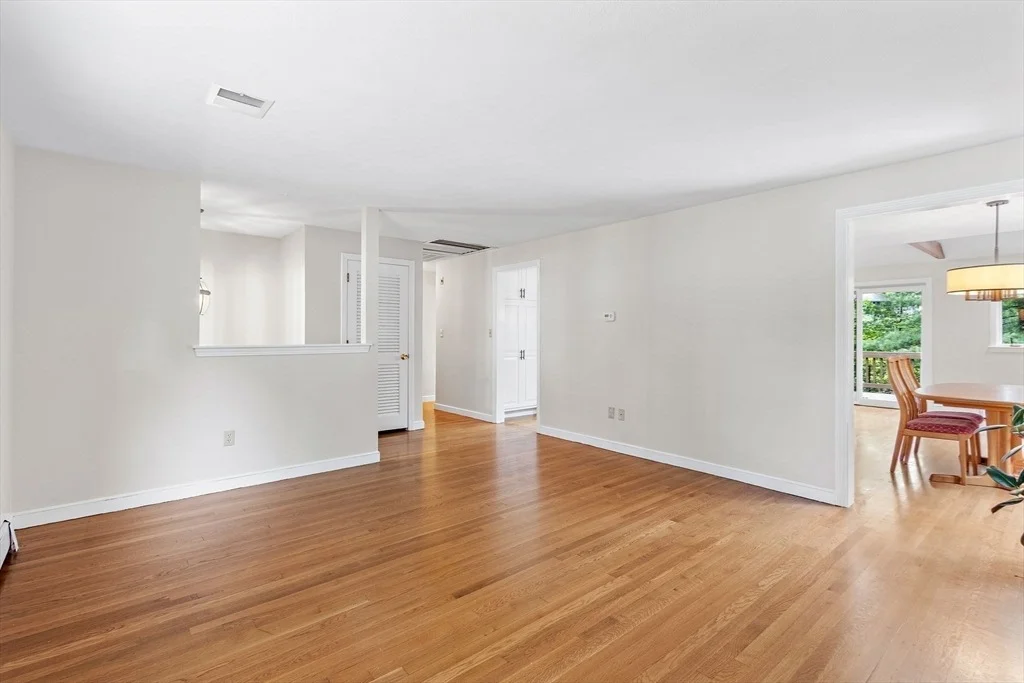 Photo of 141 Longhill Rd