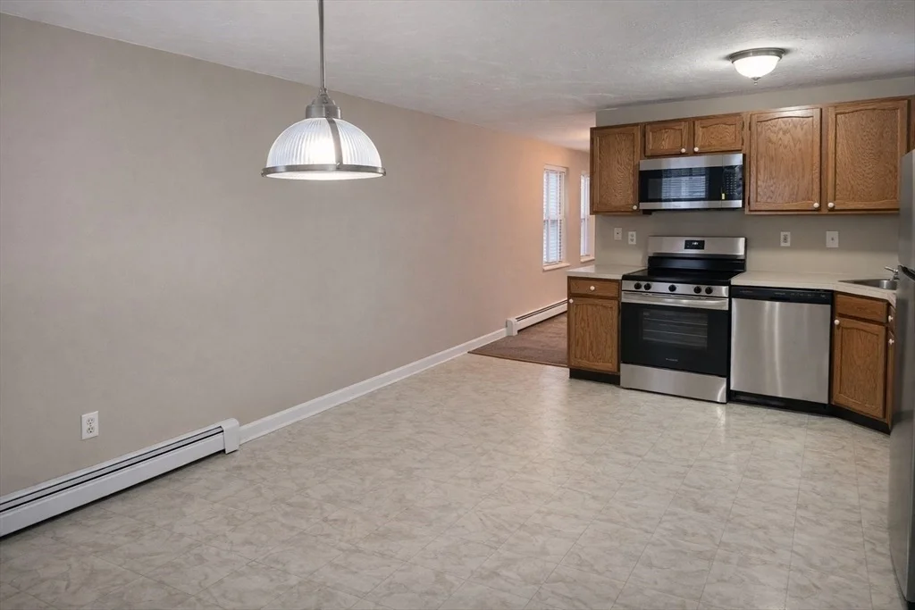 Photo of Unit 3 at 528 Cherry St.