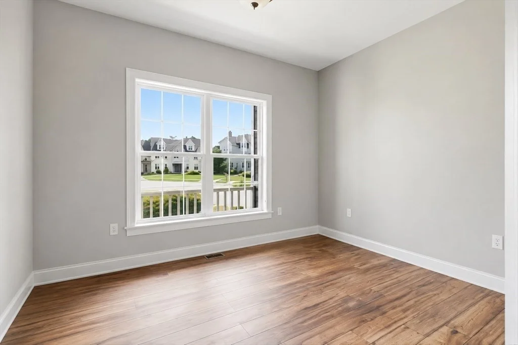 Photo of 80 Oregon Ave