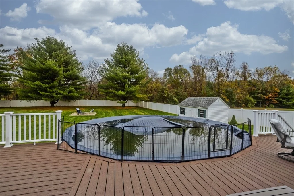 Photo of 76 Shaker Rd
