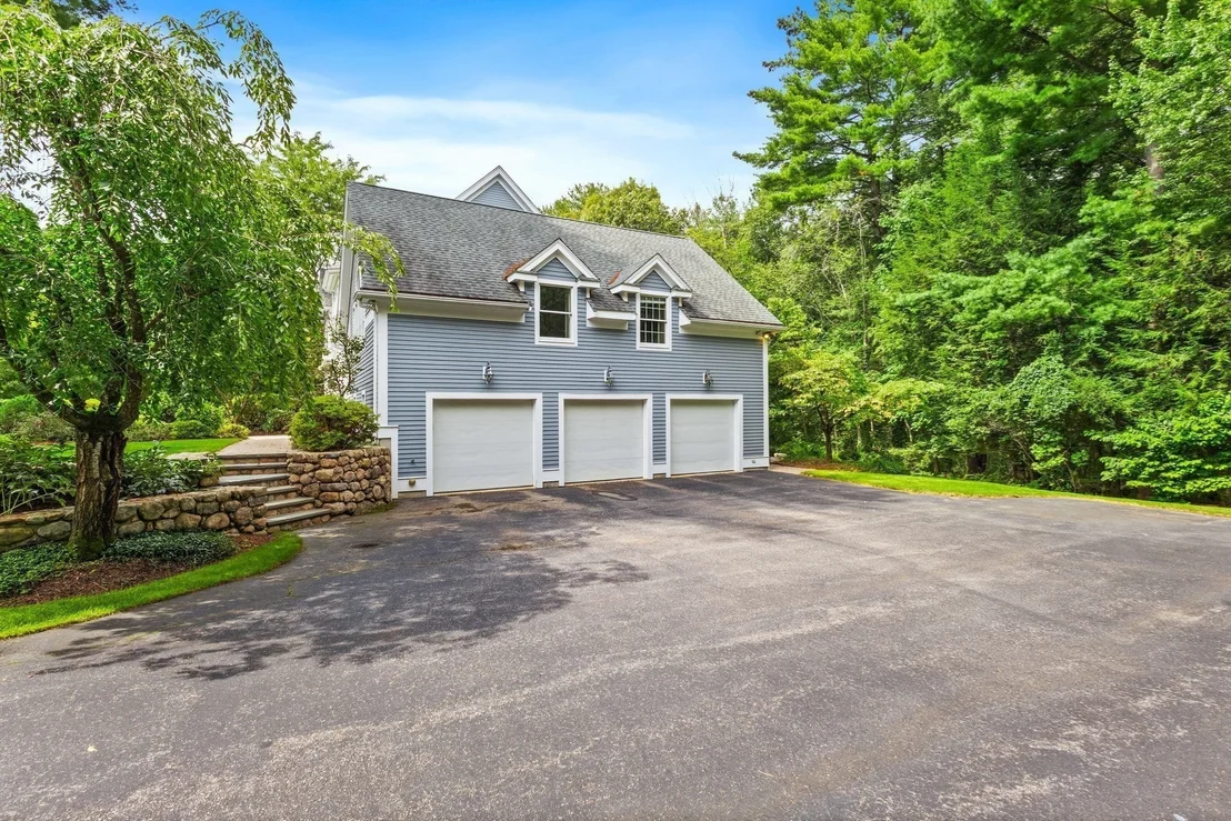 Photo of 27 Carriage Drive