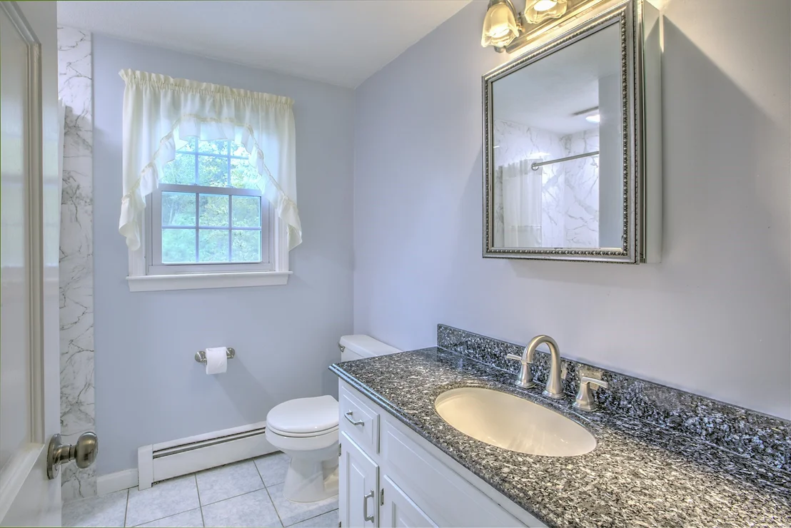Photo of 35 Kennel Hill Dr