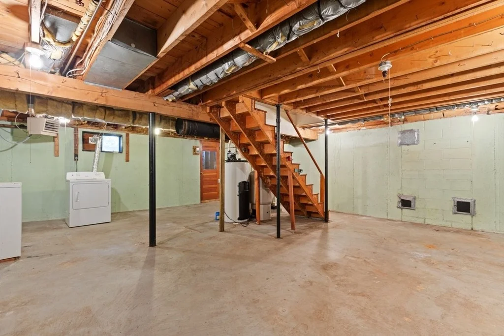 Photo of 7 Debra Ln