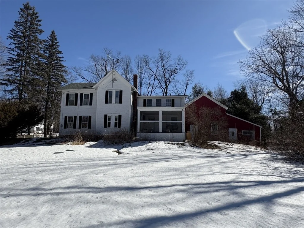 Photo of 419 Main Road