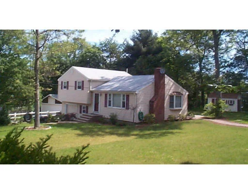 Photo of 8 Maple Avenue