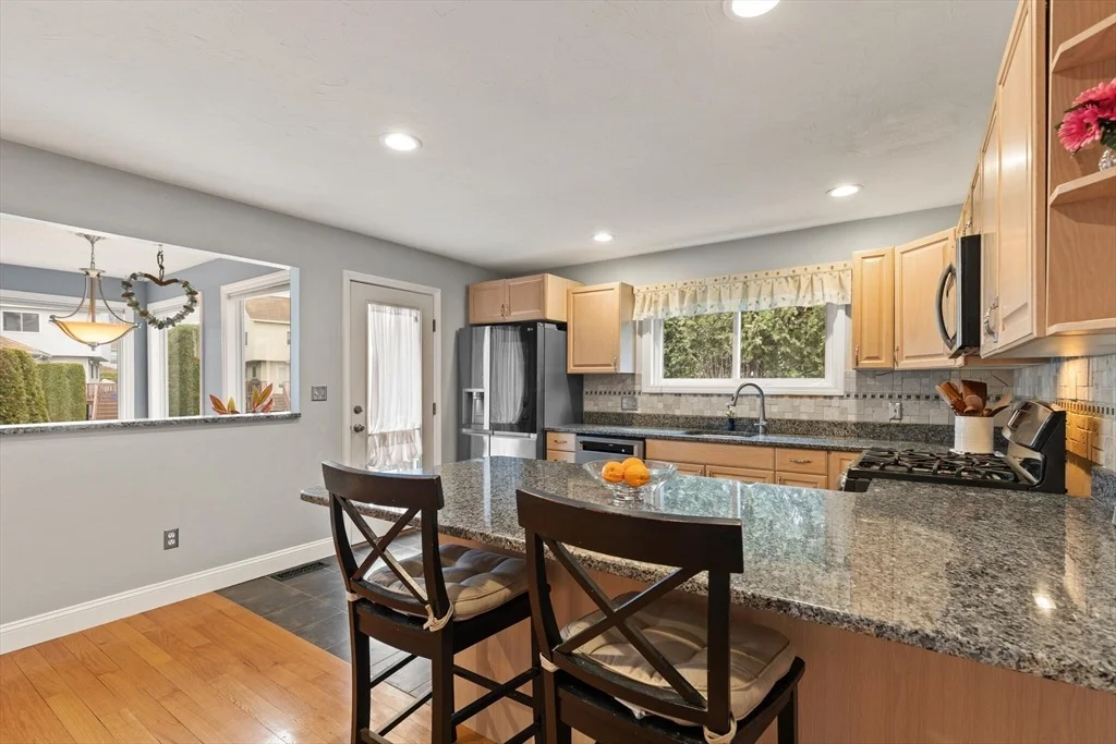 Photo of Unit 333 at 333 Captain Eames Cir