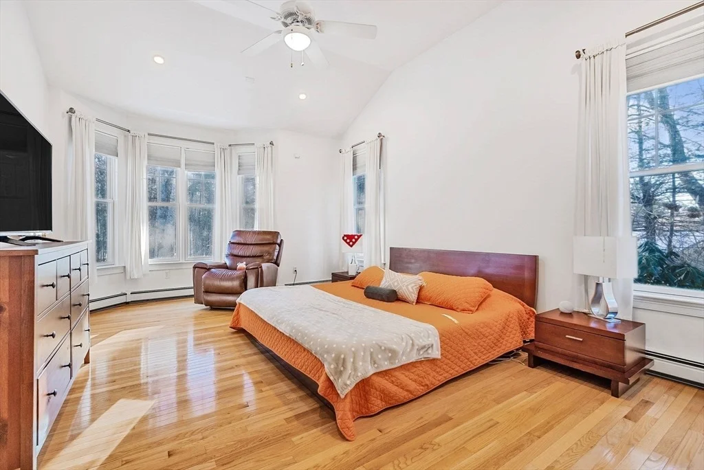 Photo of 16 Bridlefield Lane