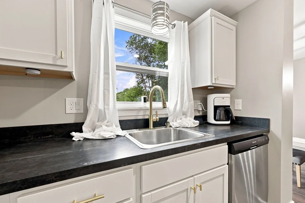 Photo of 108 Fenway Dr