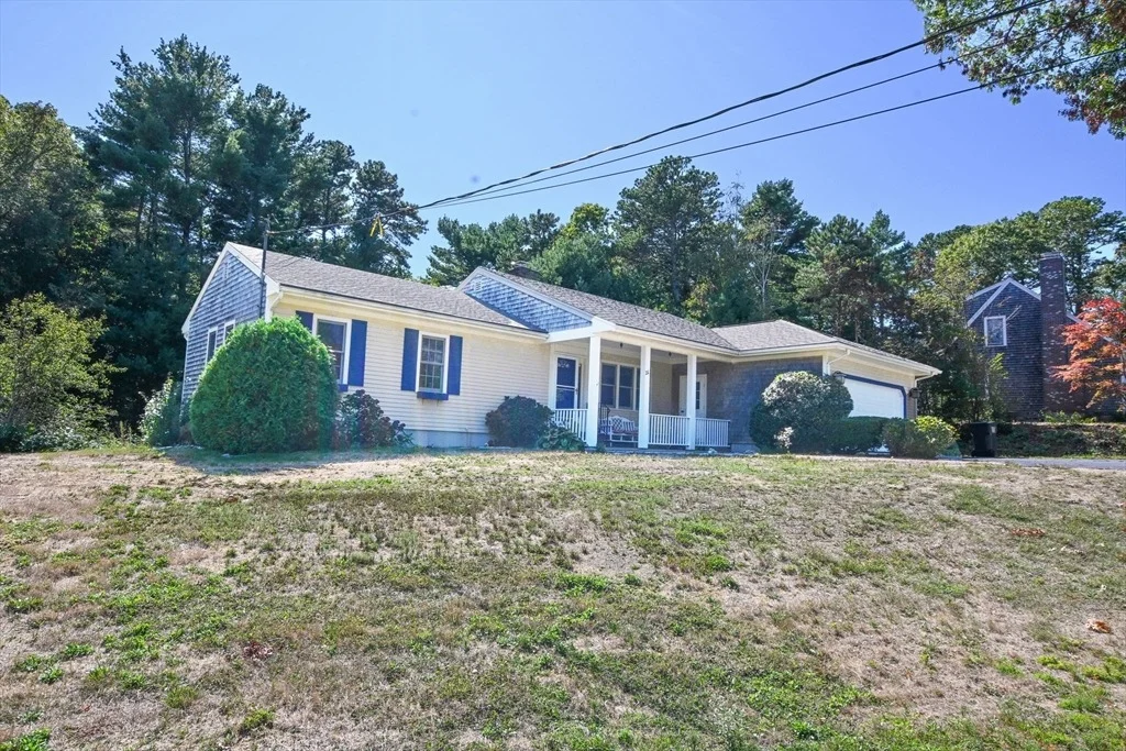Photo of 211 James Circle