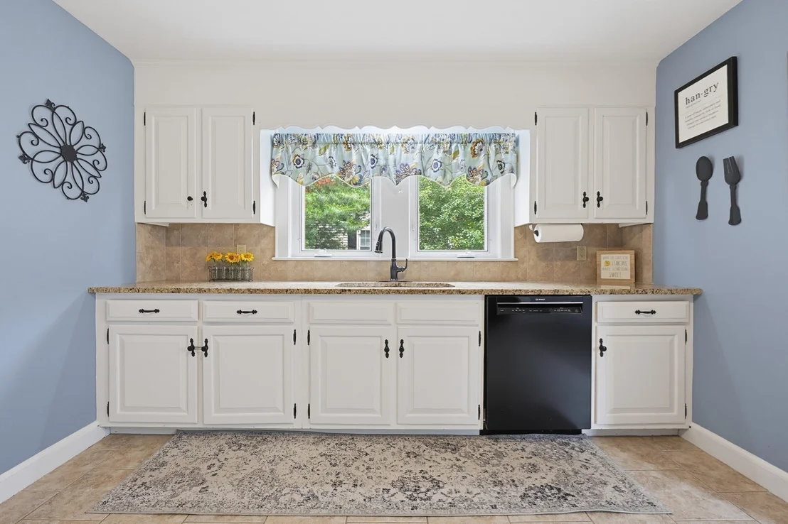 Photo of 24 Oak St