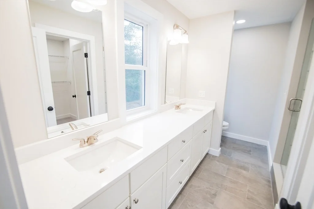 Photo of 32 Paul Rd