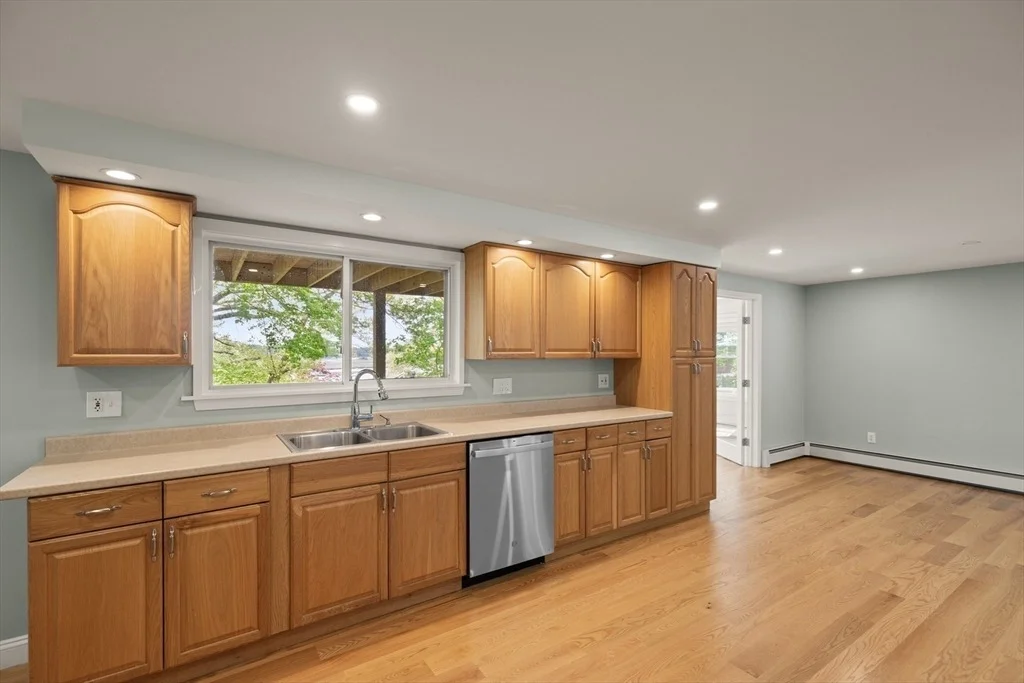 Photo of 5R Brooks Rd